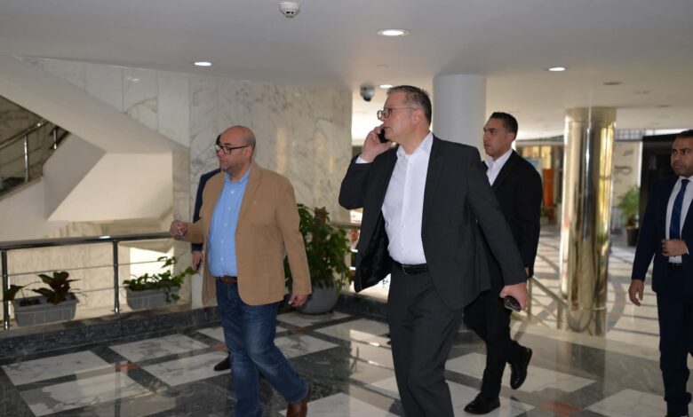 وزيرا الكهرباء والبترول في زيارة تفقدية لمركز التحكم القومي في الشبكة القومية للغاز الطبيعي 1 وزيرا الكهرباء والبترول في زيارة تفقدية لمركز التحكم القومي في الشبكة القومية للغاز الطبيعي