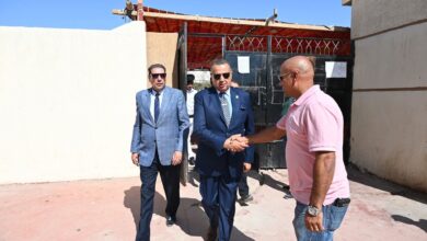 محافظ جنوب سيناء يتفقد لجان امتحانات الثانوية العامة بشرم الشيخ
