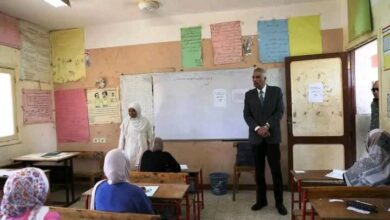 محافظ أسوان يتفقد عدد من اللجان الإمتحانية الفرعية بإدفو 1 محافظ أسوان يتفقد عدد من اللجان الإمتحانية الفرعية بإدفو