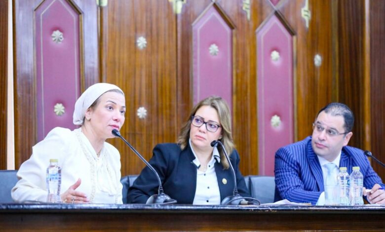 وزيرة البيئة أمام "طاقة النواب" لاستعراض جهود الوزارة في دعم وتعزيز التحول نحو الاقتصاد الأخضر  1 وزيرة البيئة أمام "طاقة النواب" لاستعراض جهود الوزارة في دعم وتعزيز التحول نحو الاقتصاد الأخضر