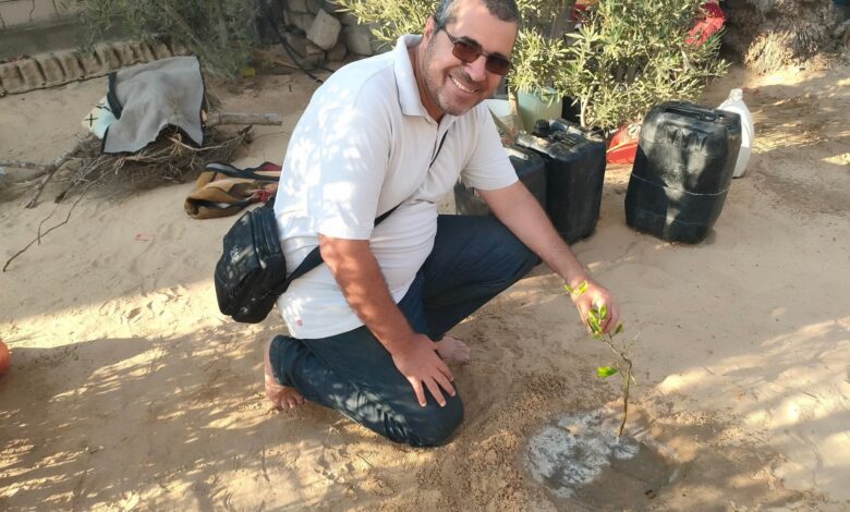 مبادرة بذور الامل لمجموعة أصحاب البصيرة بقرية الامل بمدينة العريش 1 مبادرة بذور الامل لمجموعة أصحاب البصيرة بقرية الامل بمدينة العريش