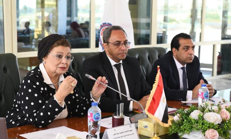 نائب وزير الصحة تجري زيارة ميدانية موسعة بمحافظة قنا 1 نائب وزير الصحة تجري زيارة ميدانية موسعة بمحافظة قنا