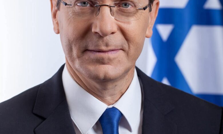 الرئيس الإسرائيلي: لا نسعى لتغيير النظام الإيراني ولا قتل خامنئي