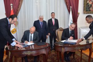 وزير التموين يشهد توقيع بروتوكول تعاون بين جهاز تنمية التجارة الداخلية ومجلس الدولة لإتاحة الاستعلام 