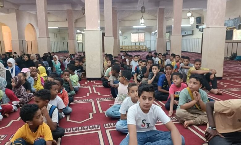 بداية البرنامج الصيفي للطفل بمسجد بدر بمدينة أبو سمبل السياحية
