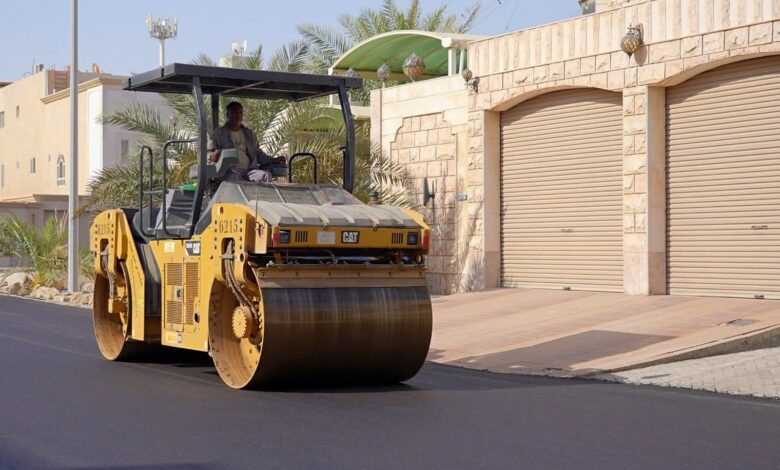 بلدية القطيف بالسعودية : بدء أعمال تطوير وتأهيل حي الزهور بسيهات بمساحة 89 ألف متر مربع 1 بلدية القطيف بالسعودية : بدء أعمال تطوير وتأهيل حي الزهور بسيهات بمساحة 89 ألف متر مربع