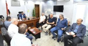 في مستهل جولة تفقدية اليوم وزير الإسكان يعقد اجتماعًا لمتابعة مشروعات مركز مارينا العلمين السياحي 