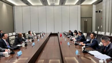 وزير الكهرباء يبحث مع رئيس هيئة الطاقة الصينية سبل دعم وتعزيز التعاون والشراكة