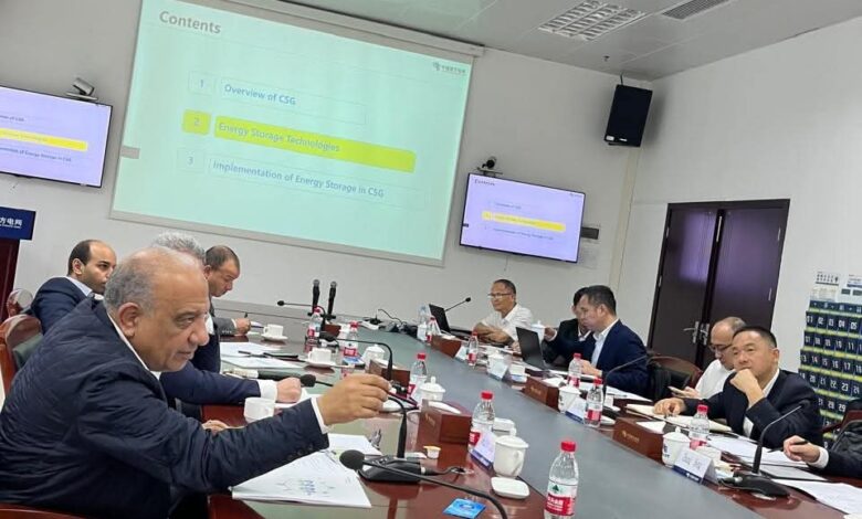 وزير الكهرباء يزور شركة شبكة كهرباء جنوب الصين الدولية المملوكة للحكومة