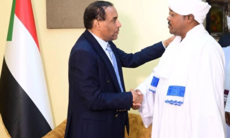  رئيس مجلس الوزراء يؤكد أهمية انسجام النسيج الإجتماعي في المرحلة المقبلة