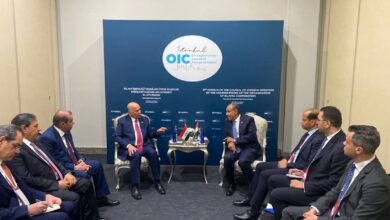 وزير الخارجية والهجرة يلتقي نظيره العراقي في أسطنبول