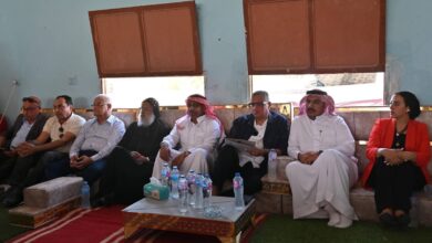 محافظ جنوب سيناء يجتمع بمشايخ وعواقل وبدو رأس سدر