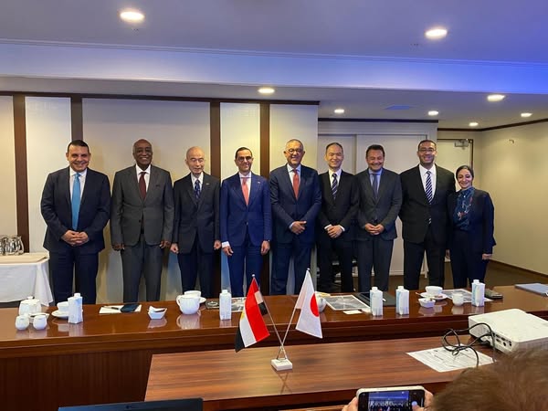 وزير الاستثمار والتجارة الخارجية يلتقي عدد من كبرى الشركات اليابانية 1 وزير الاستثمار والتجارة الخارجية يلتقي عدد من كبرى الشركات اليابانية