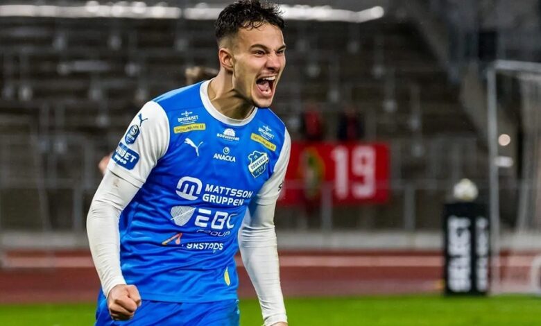 الأهلي يحسم صفقة الفلسطيني أسد الحملاوي خلال ساعات 1 الأهلي يحسم صفقة الفلسطيني أسد الحملاوي خلال ساعات