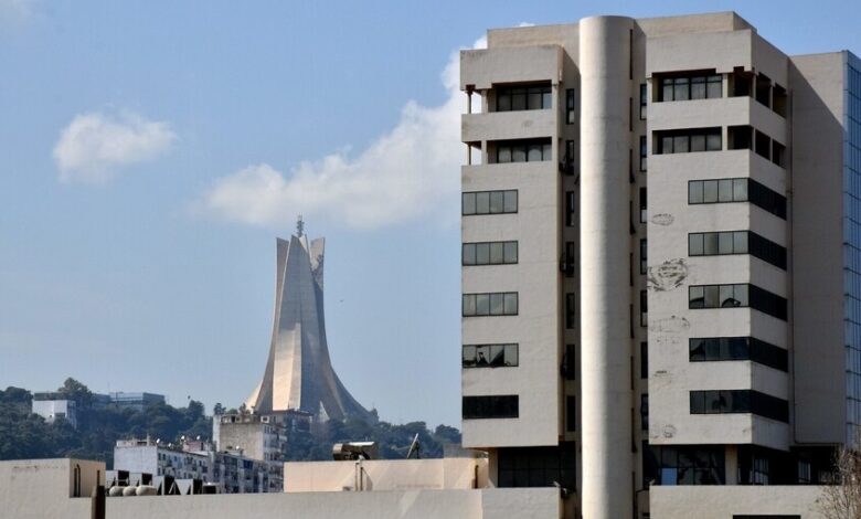 رد الخارجية الجزائرية على تصريحات الداخلية الفرنسية بشأن جوازات السفر الجزائرية