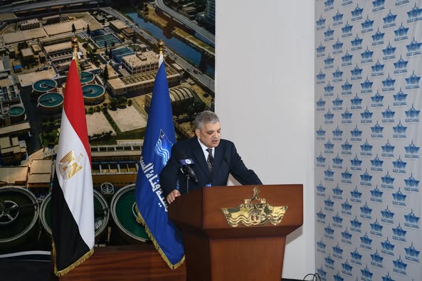 قناة السويس تفتتح محطة مياه 26 يوليو بمحافظة الإسماعيلية و3 كباري عائمة وانضمام وحدات بحرية جديدة 1 قناة السويس تفتتح محطة مياه 26 يوليو بمحافظة الإسماعيلية و3 كباري عائمة وانضمام وحدات بحرية جديدة