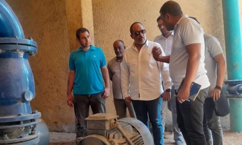 أسوان : حلاوة يتابع أعمال التطوير ب قطاع إدفو لمياه الشرب و تنفيذ مشروعات حياة كريمة