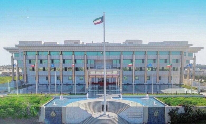 ضبط مواطن كويتى بتهمة إثارة الفتنة الطائفية بالكويت 1 ضبط مواطن كويتى بتهمة إثارة الفتنة الطائفية بالكويت