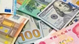 تفاصيل أسعار العملات الأجنبية والعربية اليوم الإثنين