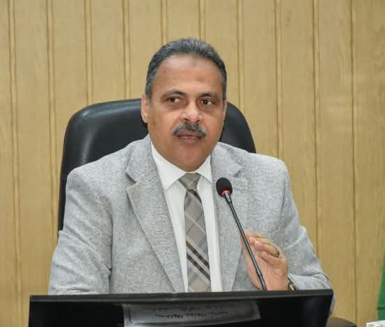 محافظ الشرقية يتابع حادث نشوب حريق بمصنع أقمشة بالمنطقة الصناعية الثانية بالعاشر من رمضان 1 محافظ الشرقية يتابع حادث نشوب حريق بمصنع أقمشة بالمنطقة الصناعية الثانية بالعاشر من رمضان