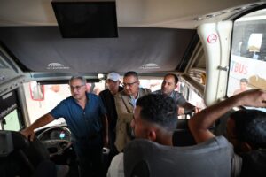 محافظ جنوب سيناء يرافق لجنة الإدارة المحلية في جولة تفقدية بشرم الشيخ