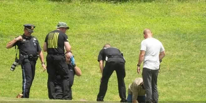الشرطة الأمريكية تفجر عبوة ناسفة في ملعب للجولف بولاية "آيوا"
