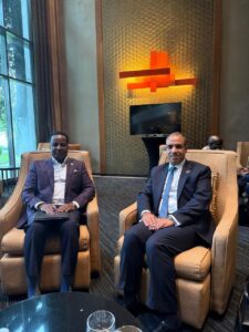 وزير الخارجية والهجرة يعقد لقاءات مكثفة مع عدد من نظرائه الأفارقة 