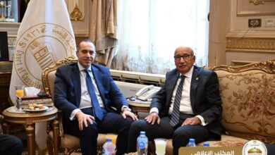 وزير الشئون النيابية يلتقي المستشار رئيس محكمة النقض ورئيس مجلس القضاء الأعلى لتهنئته بالمنصب