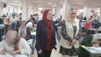 نائب رئيس جامعة بنها لشئون الدراسات العليا تتفقد امتحانات بكلية الطب