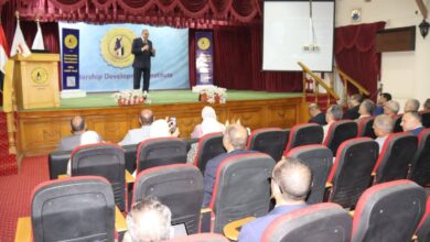 تطبيق استراتيجيات البروتوكول الدولى والمراسم والاتيكيت في السلك الجامعي 
