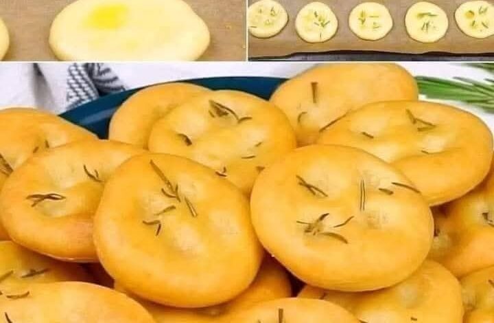 طريقة عمل بسكويت مالح بالزعتر 1 طريقة عمل بسكويت مالح بالزعتر