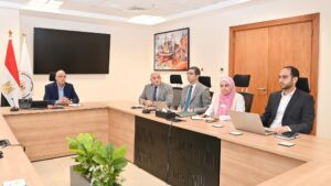 وزير الري: مشروع "إدارة مياه دلتا النيل" يتكامل مع سياسات الوزارة في تأهيل عناصر المنظومة المائية 2 وزير الري: مشروع "إدارة مياه دلتا النيل" يتكامل مع سياسات الوزارة في تأهيل عناصر المنظومة المائية