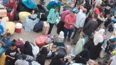 بدء توافد السودانيين على محطة مصر لاستقلال القطار المتجه لأسوان