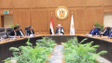 وزير التعليم العالي يكرم الطلاب الفائزين في مسابقة "معًا" لمواجهة الأفكار غير السوية