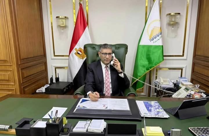 النجار " يهنئ أوائل الثانوية العامة من أبناء المحافظة هاتفيًّا