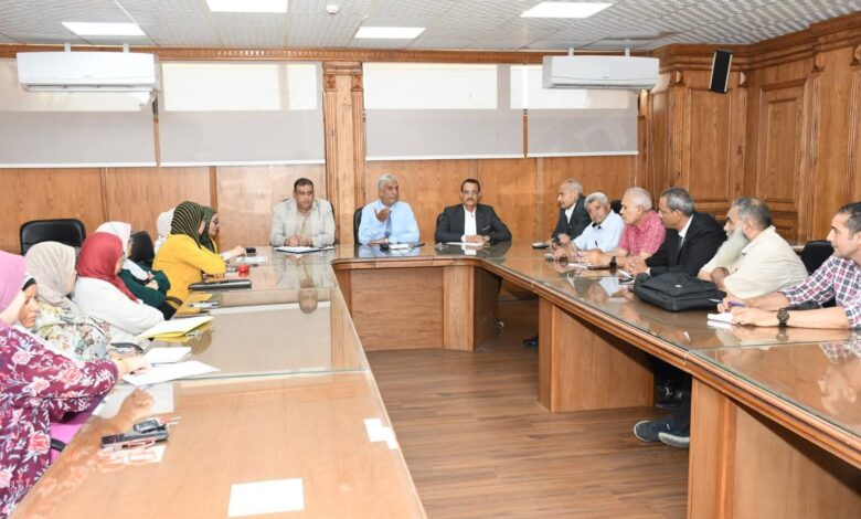 اجتماع تنسيقي بجامعة قناة السويس لمتابعة الاستعدادات لزيارة الشركة المانحة لشهادة الأيزو بالكليات والإدارات 1 اجتماع تنسيقي بجامعة قناة السويس لمتابعة الاستعدادات لزيارة الشركة المانحة لشهادة الأيزو بالكليات والإدارات