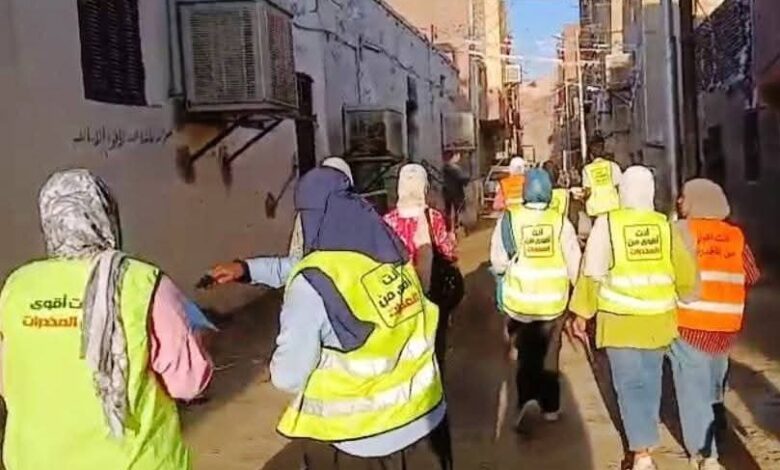 محافظ أسوان:حملات توعية لطرق الأبواب والزيارات المنزلية بمنطقة خور عواضة 1 محافظ أسوان:حملات توعية لطرق الأبواب والزيارات المنزلية بمنطقة خور عواضة