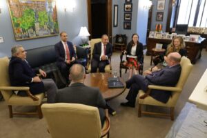 وزير الخارجية يشيد بالعلاقات المصرية - الأمريكية التي تمتد لأكثر من أربعة عقود 2 وزير الخارجية يشيد بالعلاقات المصرية - الأمريكية التي تمتد لأكثر من أربعة عقود