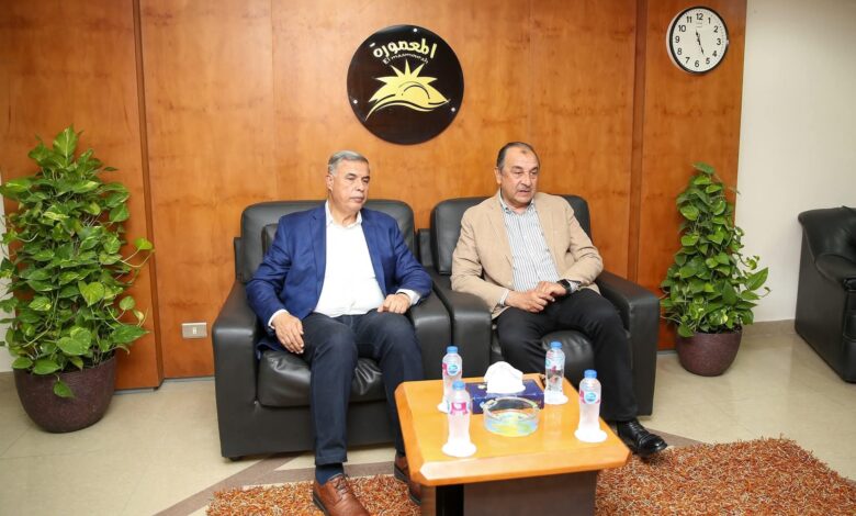 وزير قطاع الأعمال العام ومحافظ الإسكندرية يبدأن جولة تفقدية بمنطقة المعمورة 