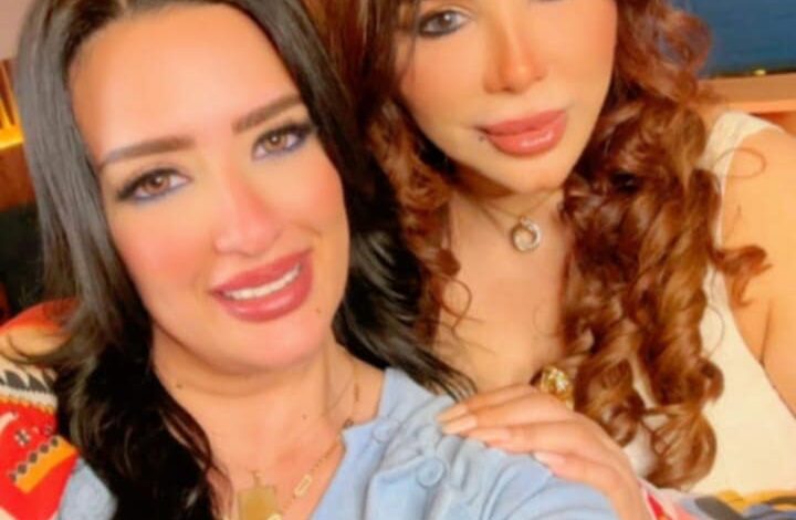 غادة إبراهيم لسيرا إبراهيم: تربيت فنيًا على يد الكبار.. وزفافي من رجل غير مصري خلال أسابيع