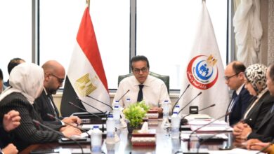 وزير الصحة يعقد اجتماعًا لمتابعة إنجازات قطاع الطب العلاجي خلال مايو