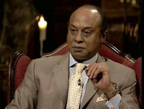ذكرى رحيل طلعت زين.. برع في الغناء الغربي ولقبه زملاؤه بـ"أطيب قلب" 1 ذكرى رحيل طلعت زين.. برع في الغناء الغربي ولقبه زملاؤه بـ"أطيب قلب"