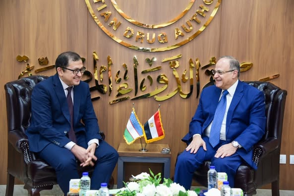 رئيس هيئة الدواء المصرية يستقبل السفير الأوزبكي لبحث سبل التعاون وتوسيع أسواق الدواء 1 رئيس هيئة الدواء المصرية يستقبل السفير الأوزبكي لبحث سبل التعاون وتوسيع أسواق الدواء