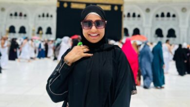 مي حسن تعيش لحظات روحانية مؤثرة أثناء أداء مناسك العمرة