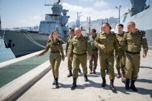 رئيس أركان الجيش الإسرائيلي: نشهد حربا متعددة الساحات برا وبحرا وجوا