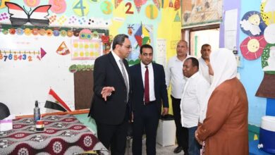 محافظ قنا يتفقد المقار الانتخابية ويؤكد جاهزيتها لاستقبال الناخبين