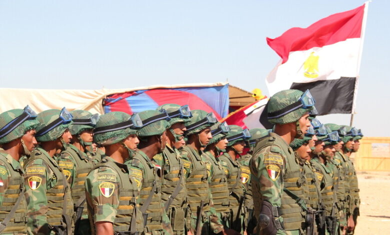 وزير الدفاع المصري يطالب الجيش بأعلى مستويات الجاهزية القتالية 1 وزير الدفاع المصري يطالب الجيش بأعلى مستويات الجاهزية القتالية