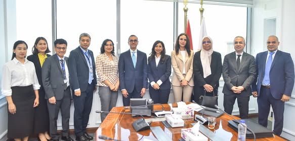 وزير الاستثمار والتجارة الخارجية يستقبل نائبة وزير الصناعة والتجارة الفيتنامي 1 وزير الاستثمار والتجارة الخارجية يستقبل نائبة وزير الصناعة والتجارة الفيتنامي