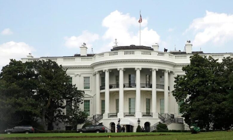 البيت الأبيض: التحضيرات لاجتماع بوتين وزيلينسكي جارية 1 البيت الأبيض: التحضيرات لاجتماع بوتين وزيلينسكي جارية