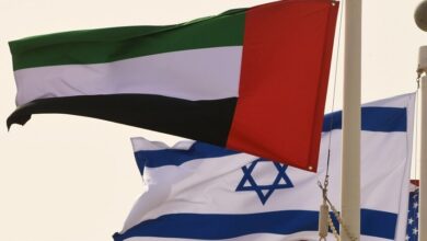 هجوم حاد يشنه مستشار رئيس الإمارات على نتنياهو بعد تصريح "إسرائيل الكبرى"